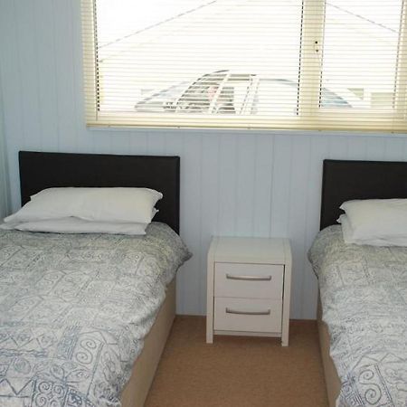 Gilfach Holiday Park Henfynyw Upper Ngoại thất bức ảnh